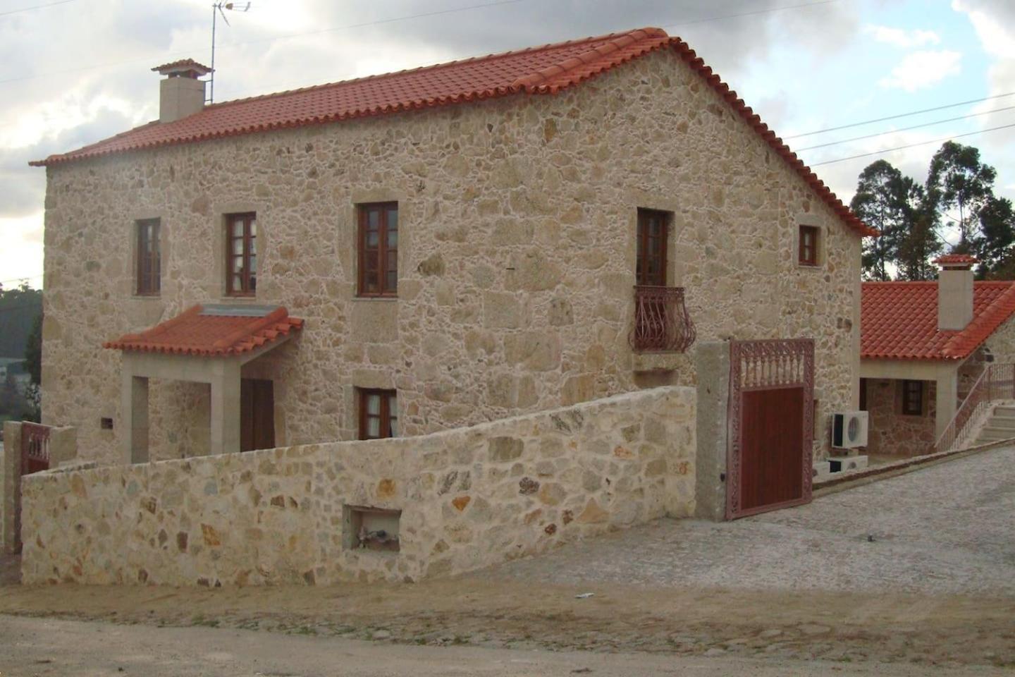 Villa Casa Da Trapa Oliveira de Azemeis Exterior foto