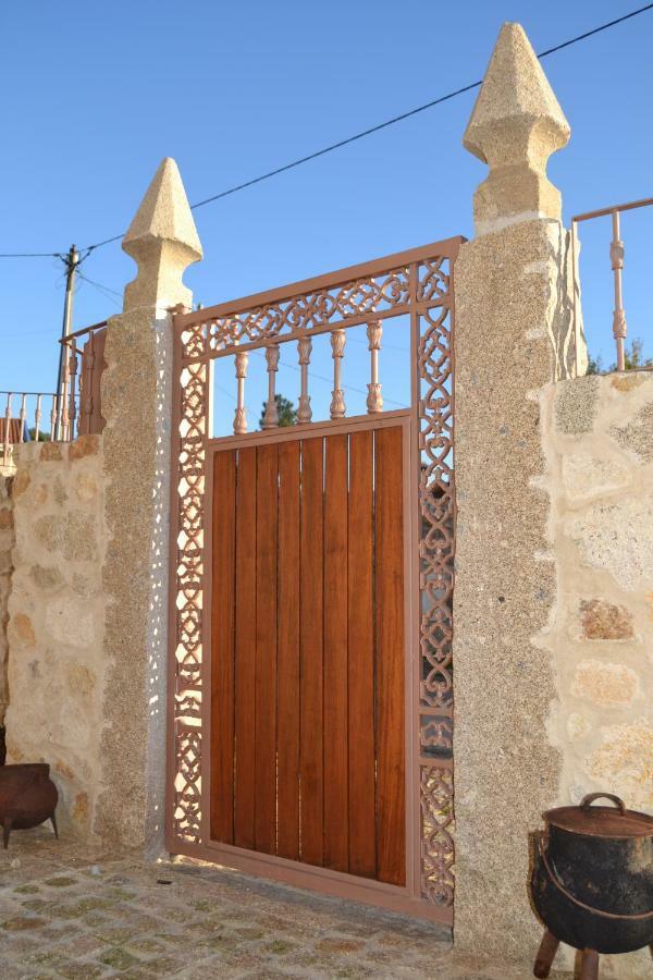 Villa Casa Da Trapa Oliveira de Azemeis Exterior foto